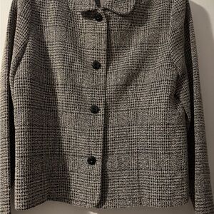 Chic Black and Gray Houndstooth Blazer